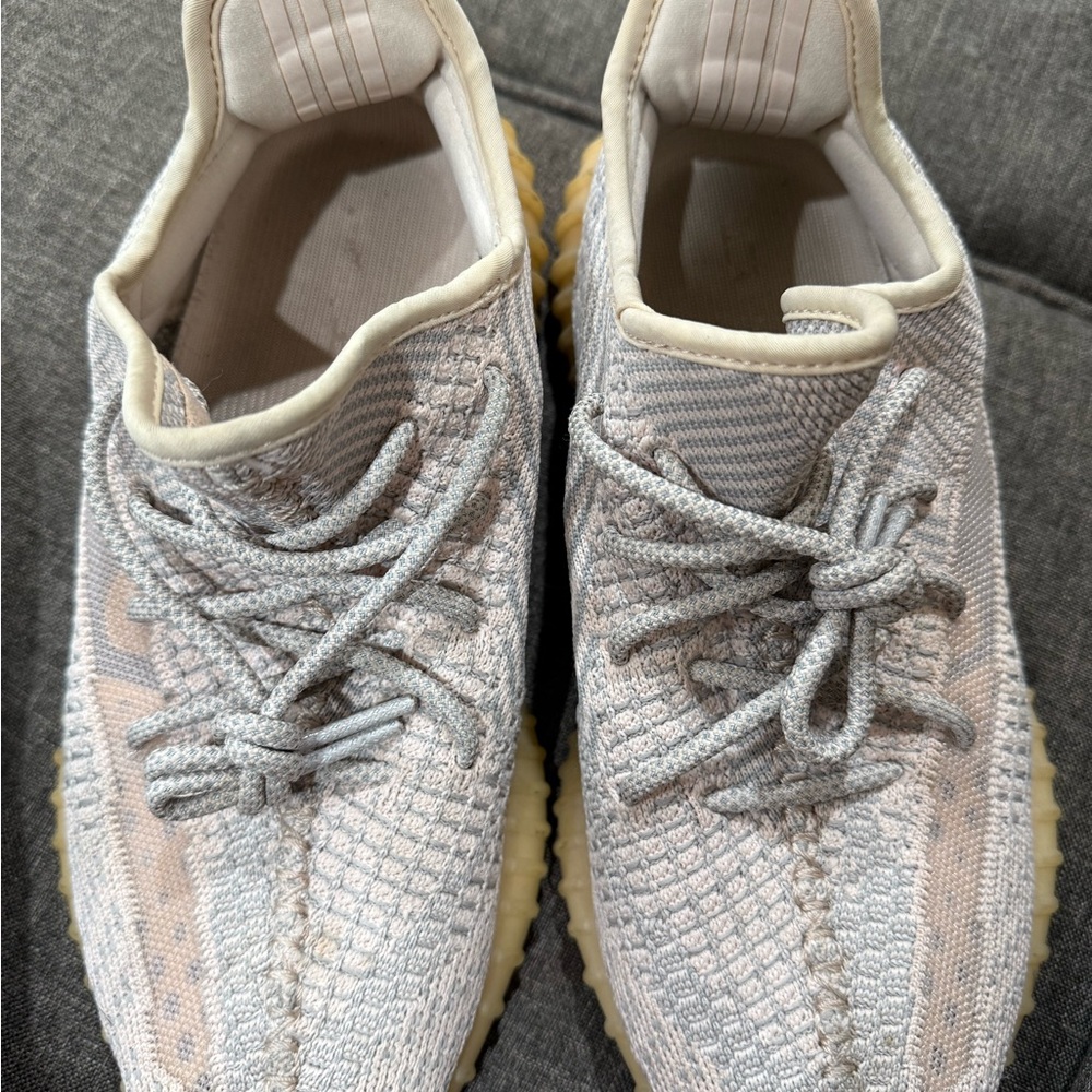 Yeezy boost - Picture 2 of 3
